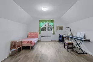 58-07 210th St, Bayside, NY 11364 - Photo 12