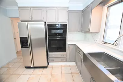 94 Baldwin Lane, Mahopac, NY 10541 - Photo 2