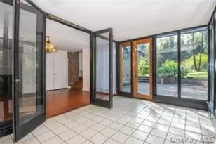 112 Kingsbury Rd, New Rochelle, NY 10804 - Photo 8