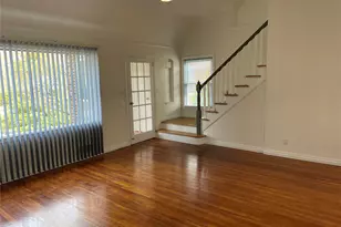 8 Cameron Ln, Valley Stream, NY 11581 - Photo 4