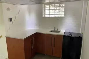 8 Cameron Ln, Valley Stream, NY 11581 - Photo 22