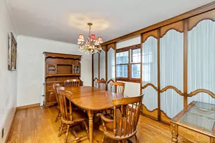 23 Village Ln, Hauppauge, NY 11788 - Photo 6