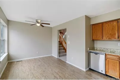 42 Mayer Drive, Middletown, NY 10940 - Photo 16