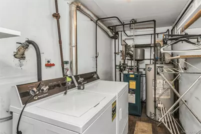 512 Elm Street, West Hempstead, NY 11552 - Photo 24