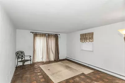 512 Elm Street, West Hempstead, NY 11552 - Photo 20