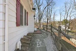 68 Allen St, Dobbs Ferry, NY 10522 - Photo 4