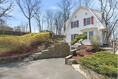 68 Allen Street, Dobbs Ferry, NY 10522 - Photo 2