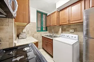 1561 Metropolitan Ave, Bronx, NY 10462 - Photo 12