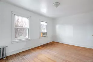 90-31 204th St, Hollis, NY 11423 - Photo 14