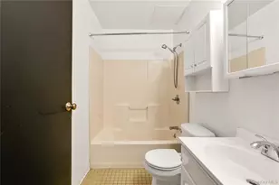 14-24 Astoria Blvd, Astoria, NY 11102 - Photo 6