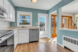 2 Nancy Ct, Glen Cove, NY 11542 - Photo 14