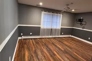 33 Bass Ct, Manorville, NY 11949 - Photo 26