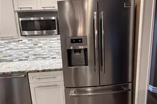 33 Bass Ct, Manorville, NY 11949 - Photo 14