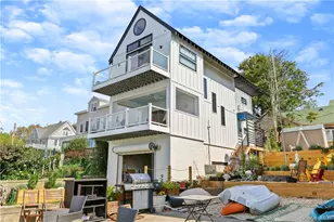 81 Rochelle St, Bronx, NY 10464 - Photo 1