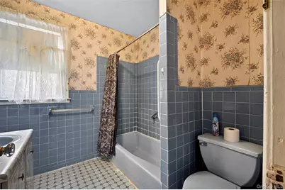 3512 Utopia Parkway, Flushing, NY 11358 - Photo 20