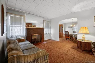 35-12 Utopia Pkwy, Flushing, NY 11358 - Photo 4