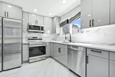 59 Boylston Street, Hempstead, NY 11550 - Photo 8