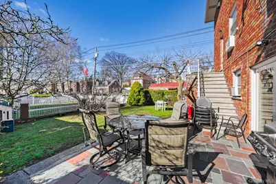 124 Scott Avenue, Yonkers, NY 10704 - Photo 30