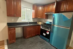 90-26 138th Pl, Jamaica, NY 11435 - Photo 2