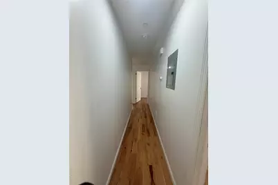 9026 138th Place, Jamaica, NY 11435 - Photo 4