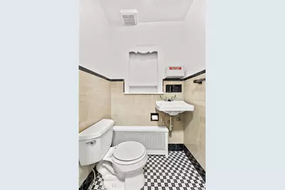 43-24 Morgan Street, Little Neck, NY 11363 - Photo 32