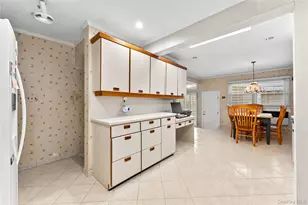 43-24 Morgan St, Little Neck, NY 11363 - Photo 12