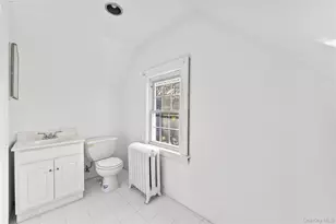 43-24 Morgan St, Little Neck, NY 11363 - Photo 22