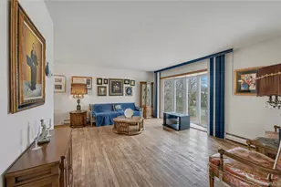 4 Bethal Ln, Commack, NY 11725 - Photo 8