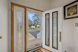 4 Bethal Ln, Commack, NY 11725 - Photo 4