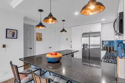 345 E 93rd Street #11DE, New York, NY 10128 - Photo 8