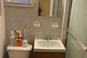 116 Gavin St, Yonkers, NY 10701 - Photo 6