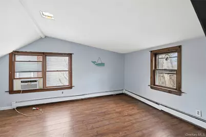 7 Hazelwood Place, Huntington, NY 11743 - Photo 20