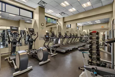 345 E 93rd Street #32G, New York, NY 10128 - Photo 30