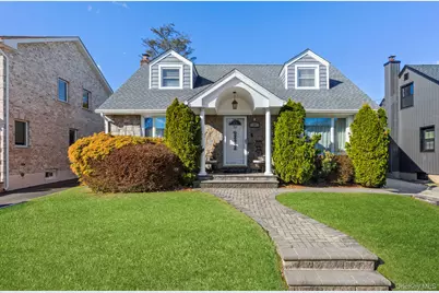 59 Pembrook Drive, Mineola, NY 11501 - Photo 1