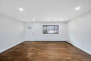 350 Brookhaven Ave, Riverhead, NY 11901 - Photo 6