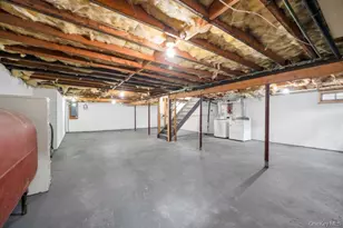 350 Brookhaven Ave, Riverhead, NY 11901 - Photo 18