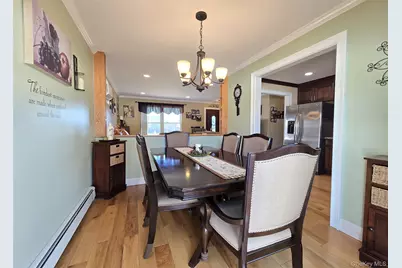 31 Stanley Drive, Shirley, NY 11967 - Photo 8