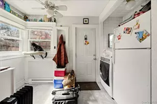 23 Forsythe Pl, Newburgh, NY 12550 - Photo 12