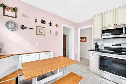 959 Hartsdale Road, White Plains, NY 10607 - Photo 20