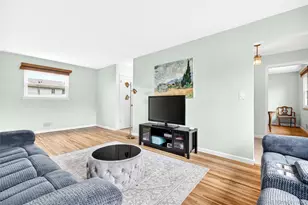 959 Hartsdale Rd, White Plains, NY 10607 - Photo 6