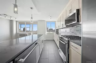 118-17 Union Tpke, Forest Hills, NY 11375 - Photo 6