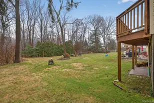 9 Oxford Court, Wheatley Heights, NY 11798 - Photo 48