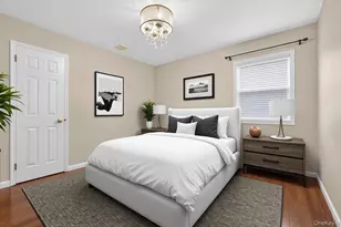 9 Oxford Court, Wheatley Heights, NY 11798 - Photo 32