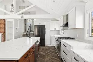 14 Suydam Dr, Melville, NY 11747 - Photo 6