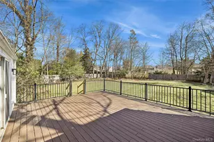 14 Suydam Dr, Melville, NY 11747 - Photo 18