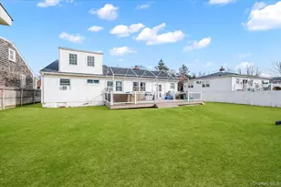 18 Cambridge Dr, Babylon, NY 11702 - Photo 6