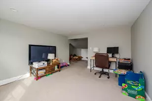 18 Cambridge Dr, Babylon, NY 11702 - Photo 12