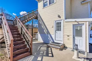 19 Milburn Rd, Sound Beach, NY 11789 - Photo 22