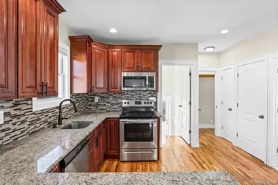 19 Milburn Road, Sound Beach, NY 11789 - Photo 12