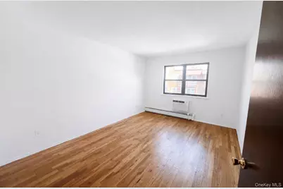 240-27 69th Avenue, Douglaston, NY 11362 - Photo 6